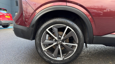 Nissan Qashqai 1.3 DiG-T MH Tekna 5dr Petrol Hatchback